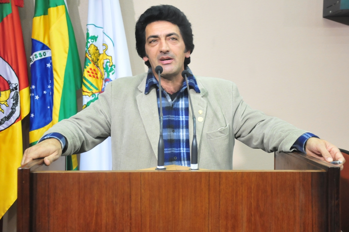 Arlindo Bandeira critica a burocracia no registro de agroquímicos para hortaliças