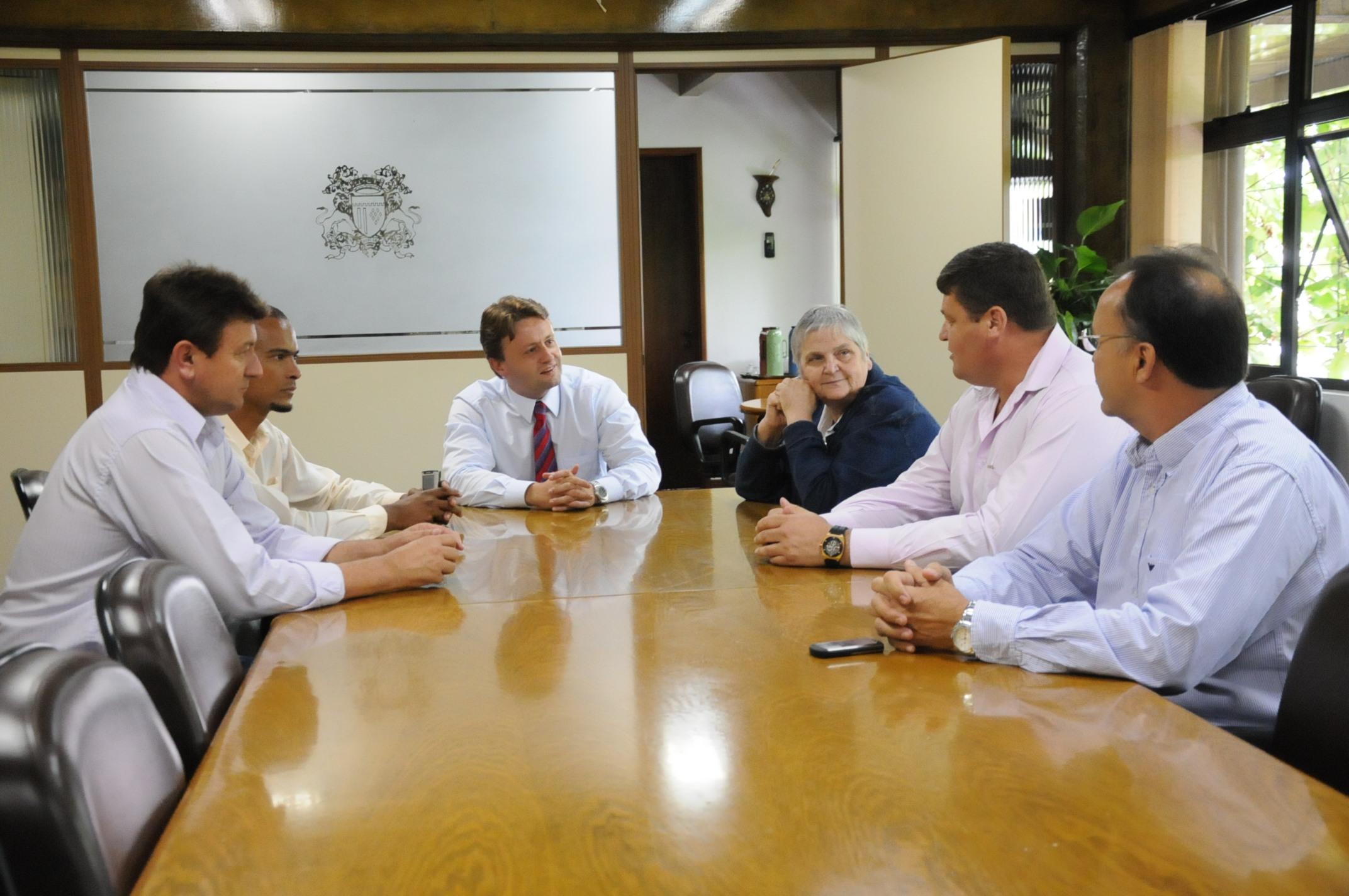 Paese recebe visita do presidente da Câmara de Canoas