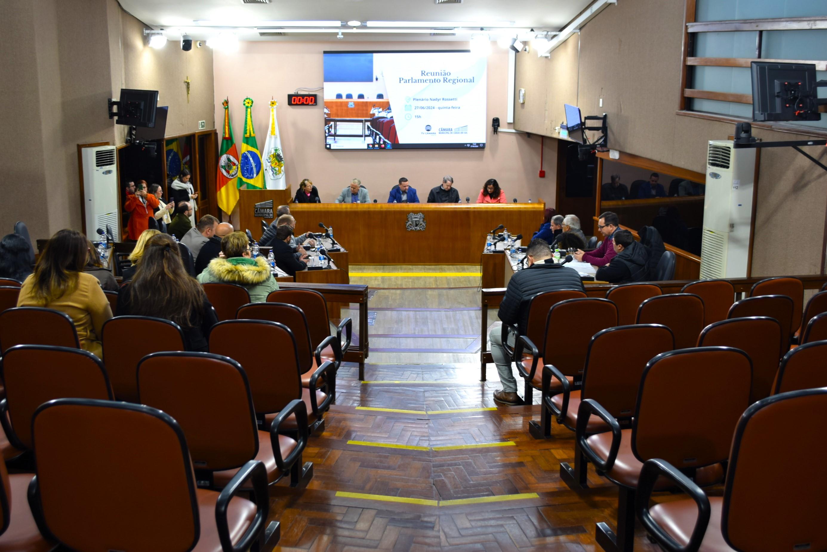Em reunião do Parlamento Regional, Legislativo caxiense apoia a Universidade Federal