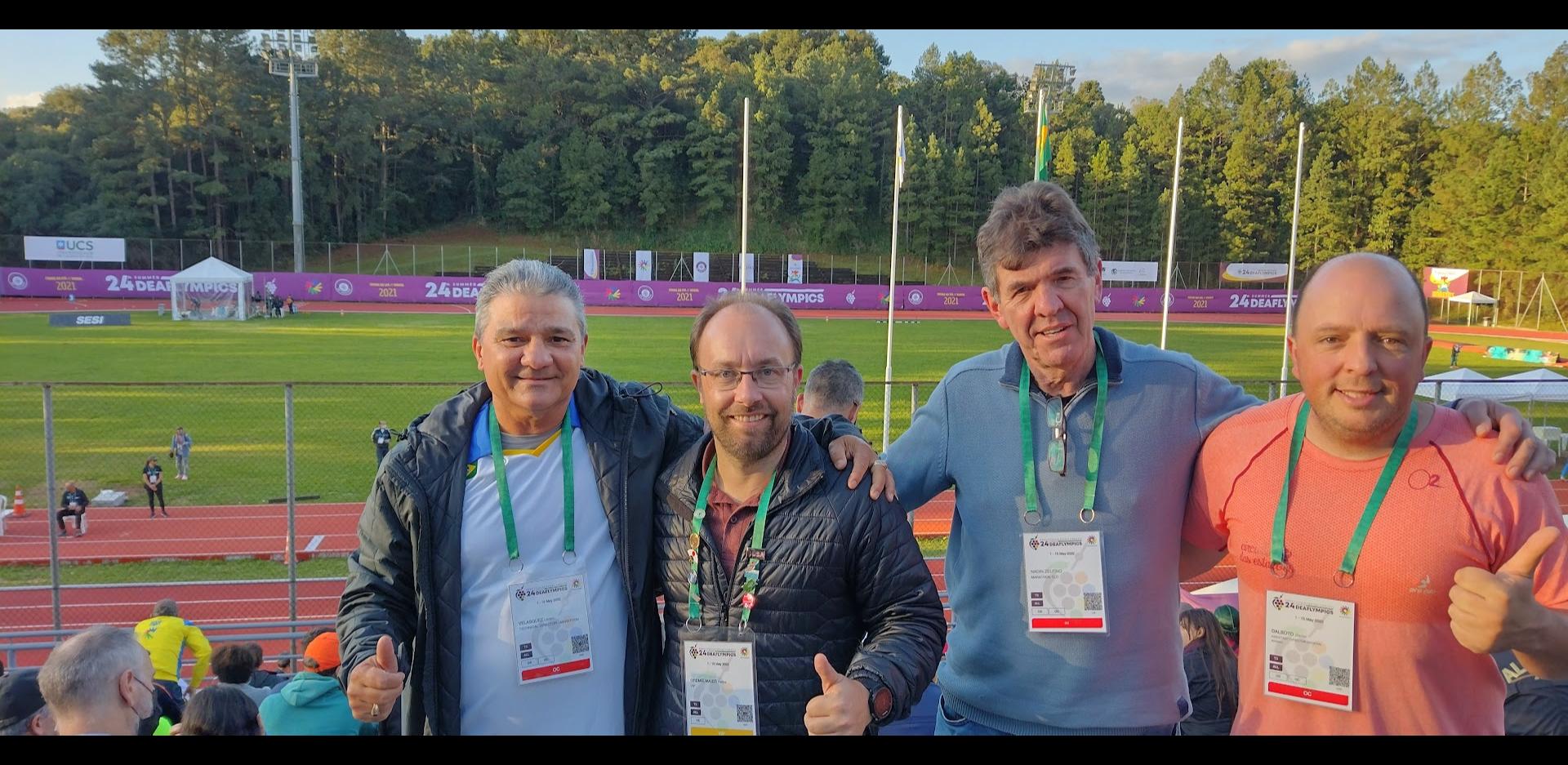 Felipe Gremelmaier acompanha Surdolimpíadas na nova pista de atletismo do SESI