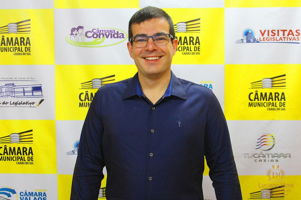 Rafael Bueno é diplomado para o terceiro mandato na Câmara Municipal