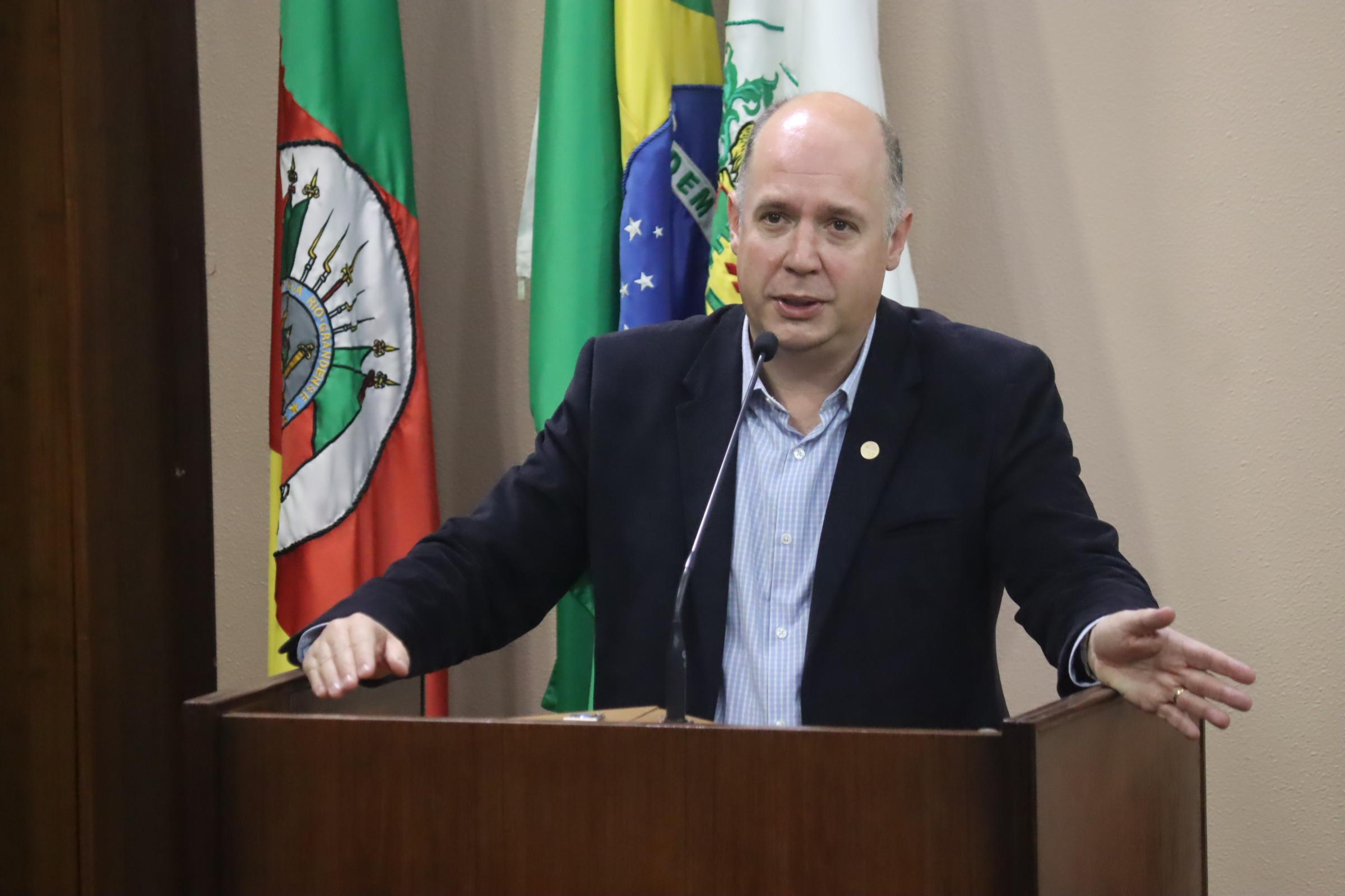 Vereador Lucas Diel repercute viagem a Brasília